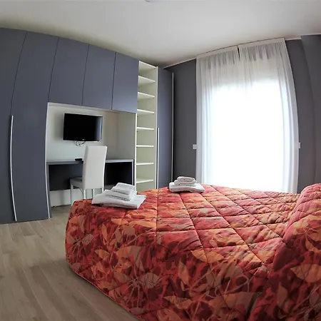 Residenze Italia Aparthotel